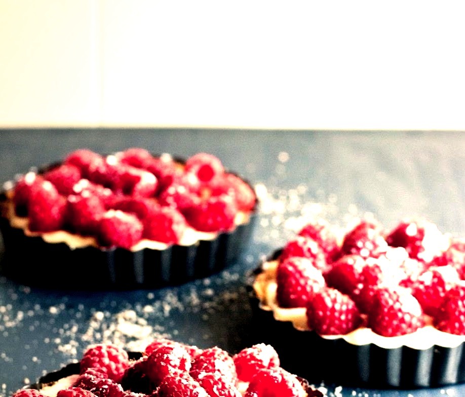 Raspberry Cheesecake Tartlets